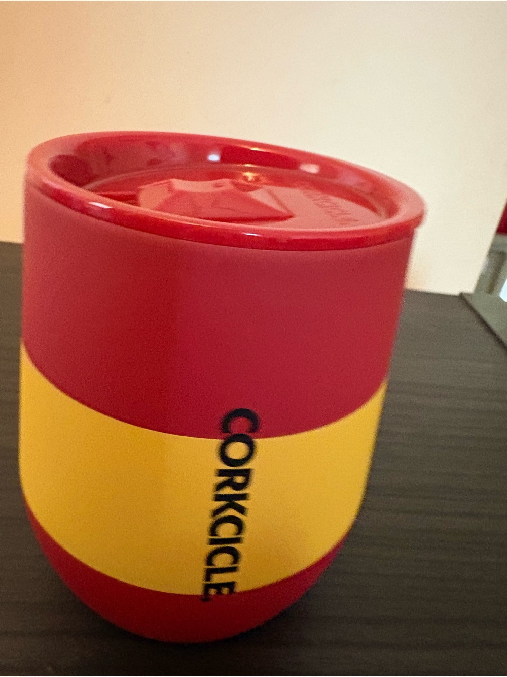 Harry Potter themed Corkcicle stemless wine cup with 'G' for Gryffindor - Picture 4 of 7